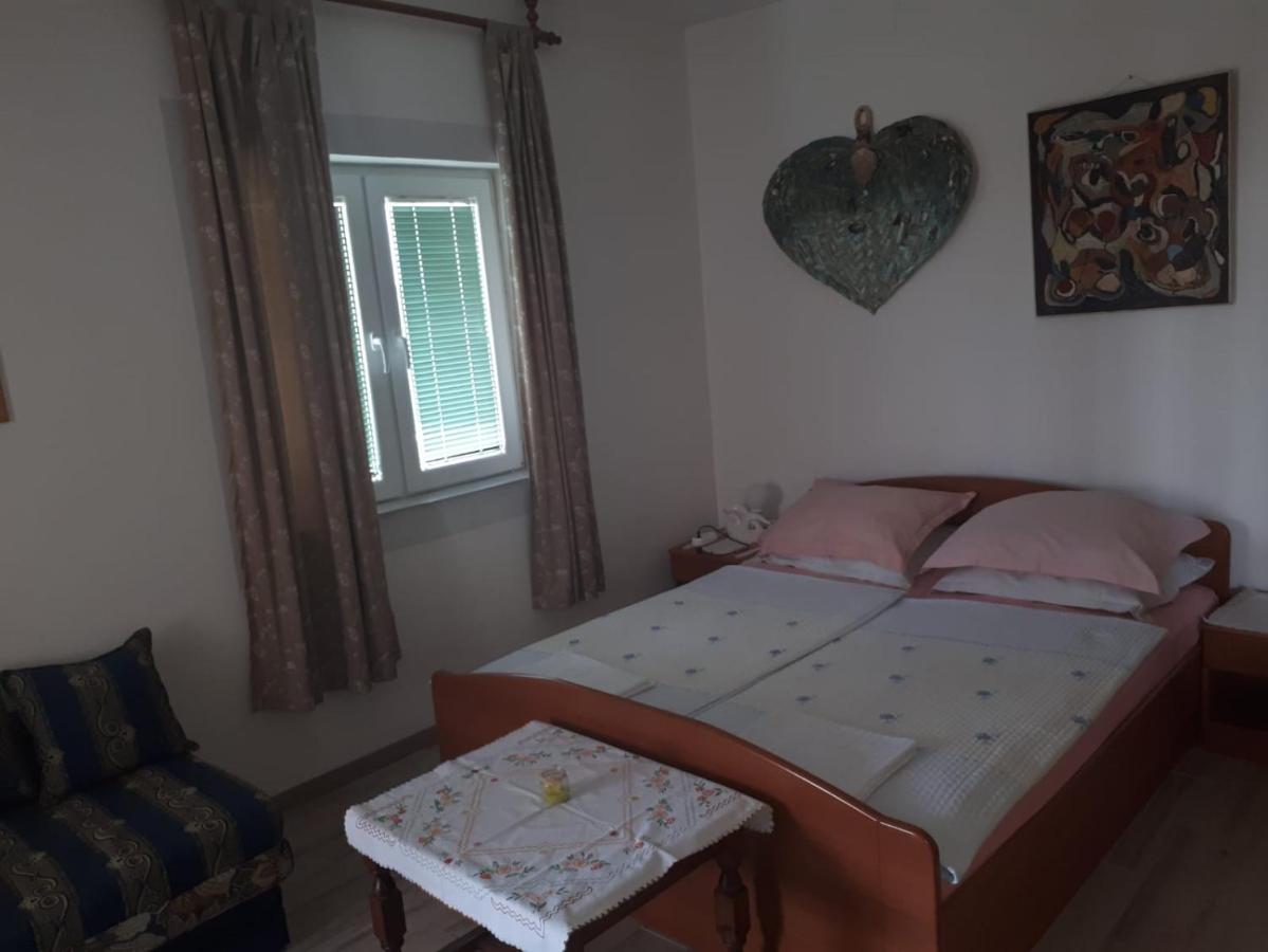 Apartment Ana روغوزنيكا المظهر الخارجي الصورة