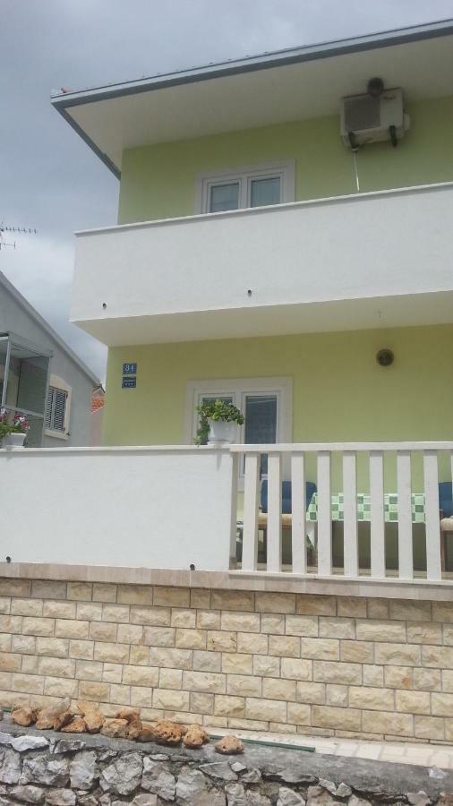 Apartment Ana روغوزنيكا المظهر الخارجي الصورة
